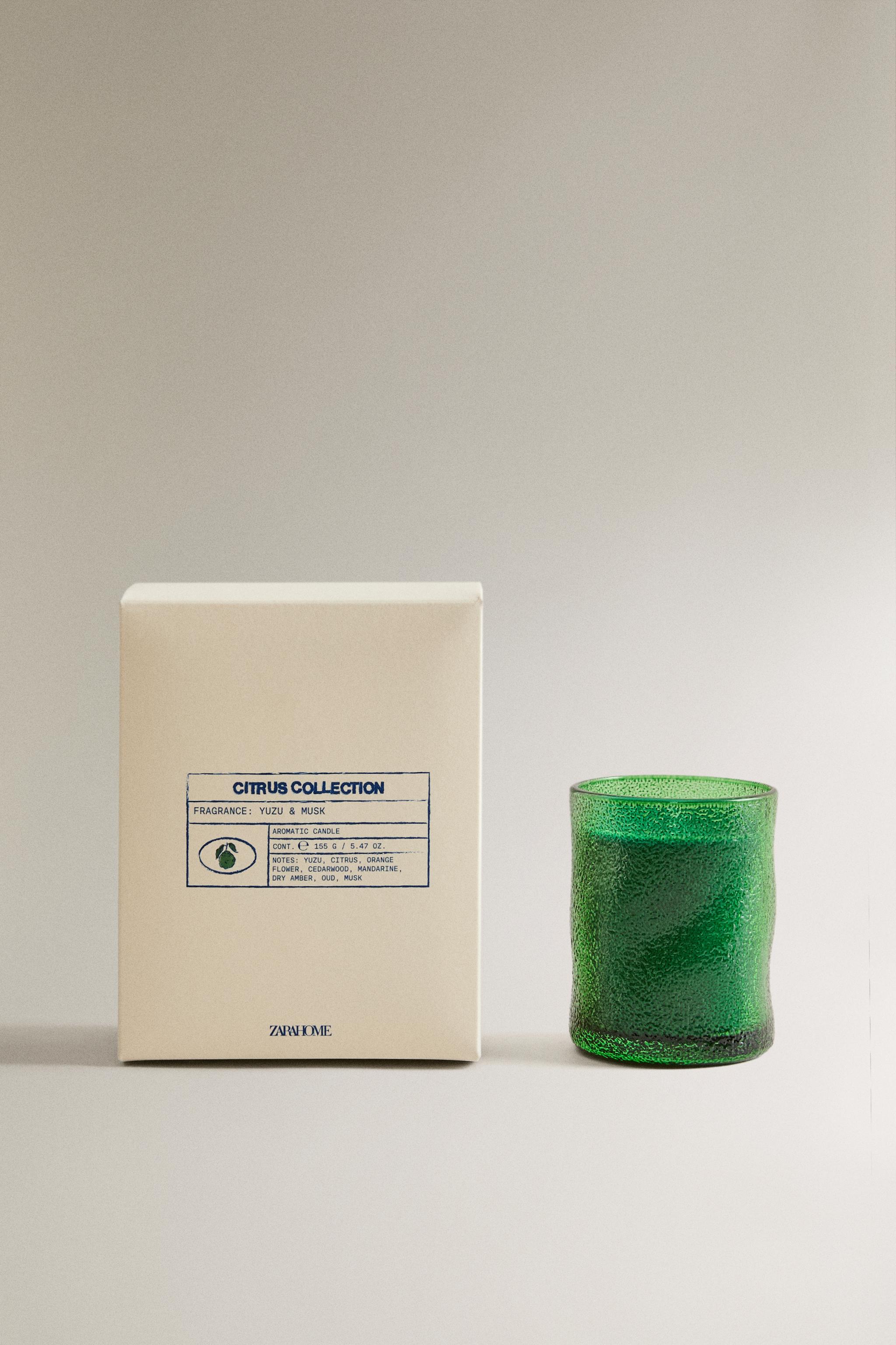 (155 G) YUZU & MUSK SCENTED CANDLE